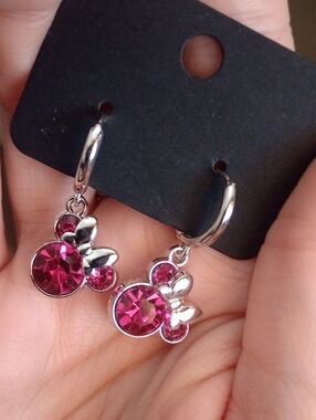 ♥️ Individually $10 Or Bundle 3/$26 Minnie Mouse Inspired Crystal Earrings